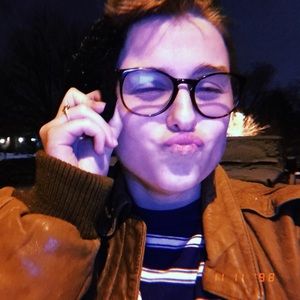 Meet your Posher, Amber